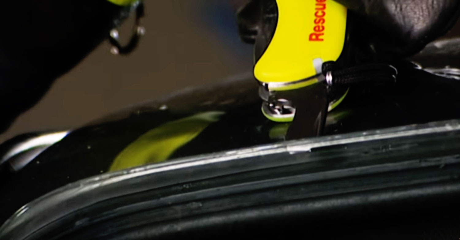 Victorinox Rescue Tool - nachleuchtend inkl. Grteltasche10