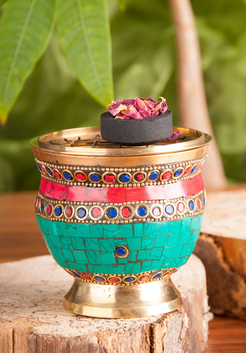 Ruchergef mit Netzeinsatz Messing mit Steinen02