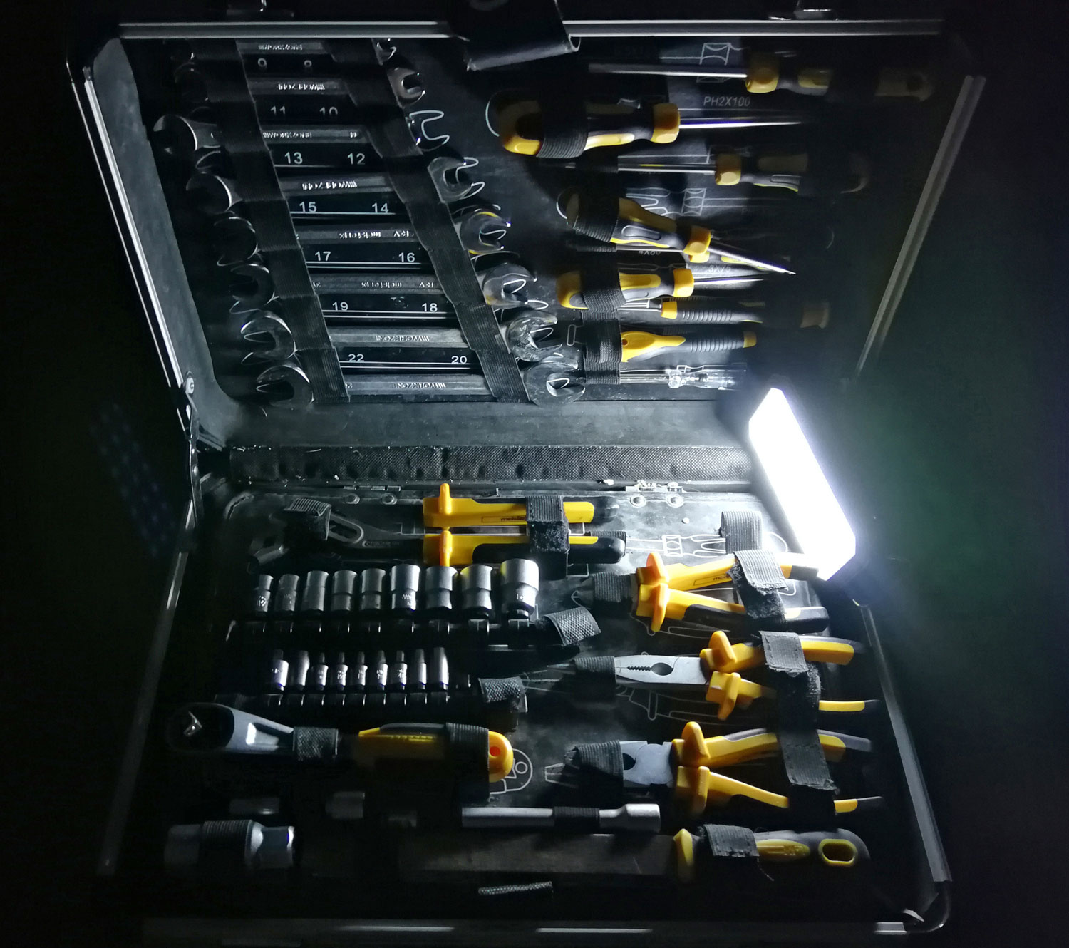 BasicNature Powerbank '20' - 20.000 mAh - Fr Bastler01