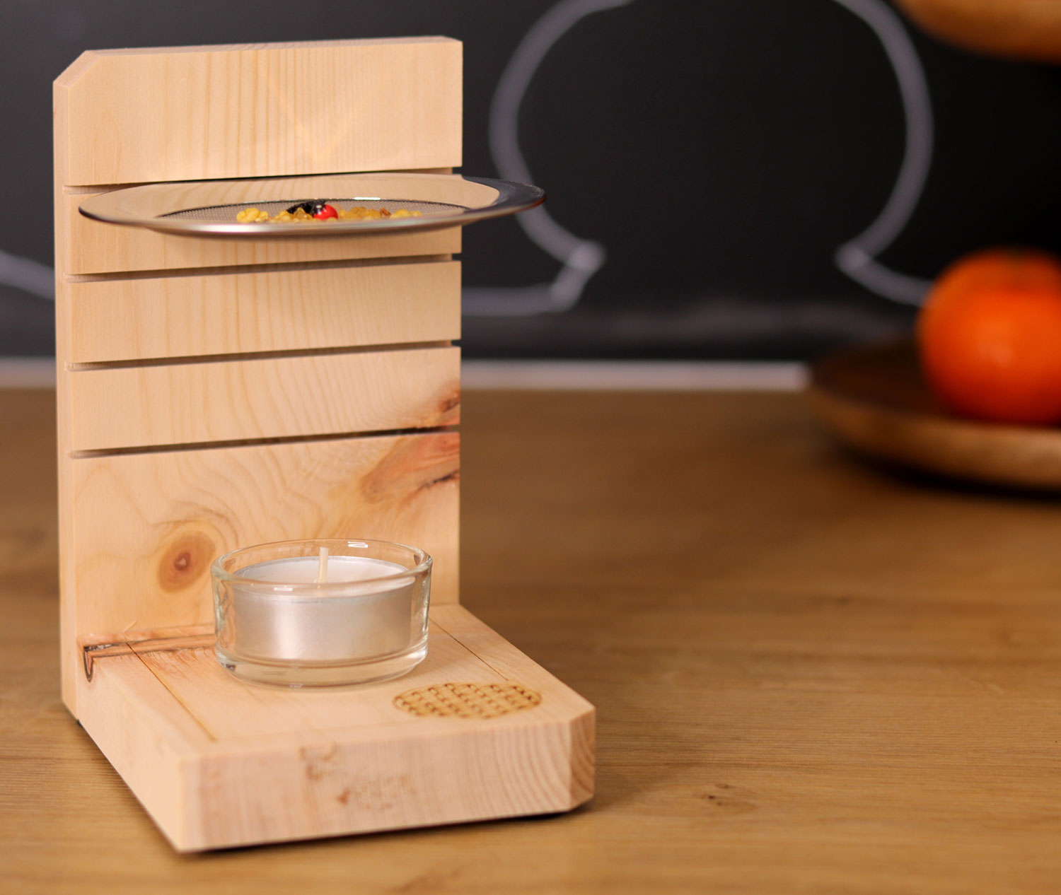 Zirbenholz-Rucherstvchen03