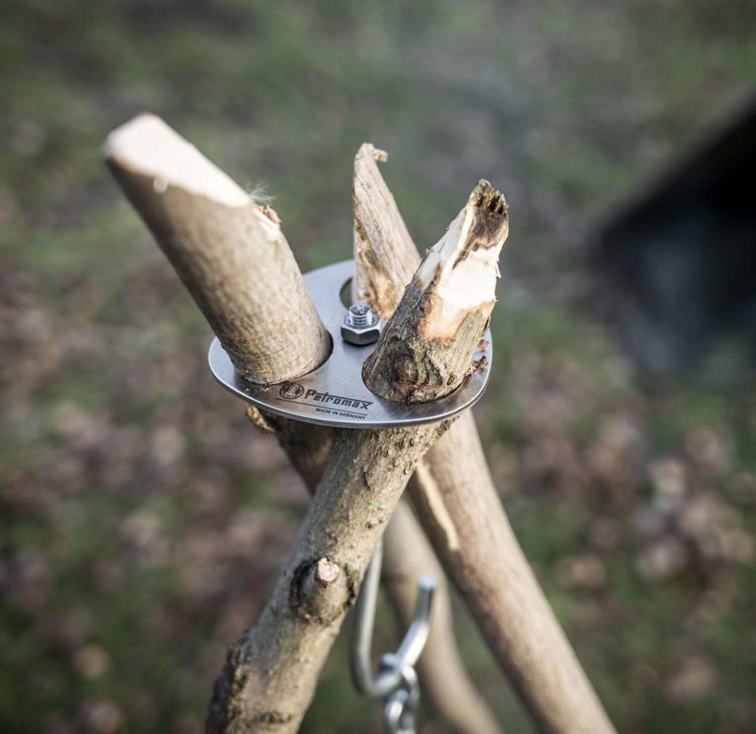 Petromax Dreibein-Ring d-ring - Bushcraft Feuerstelle02