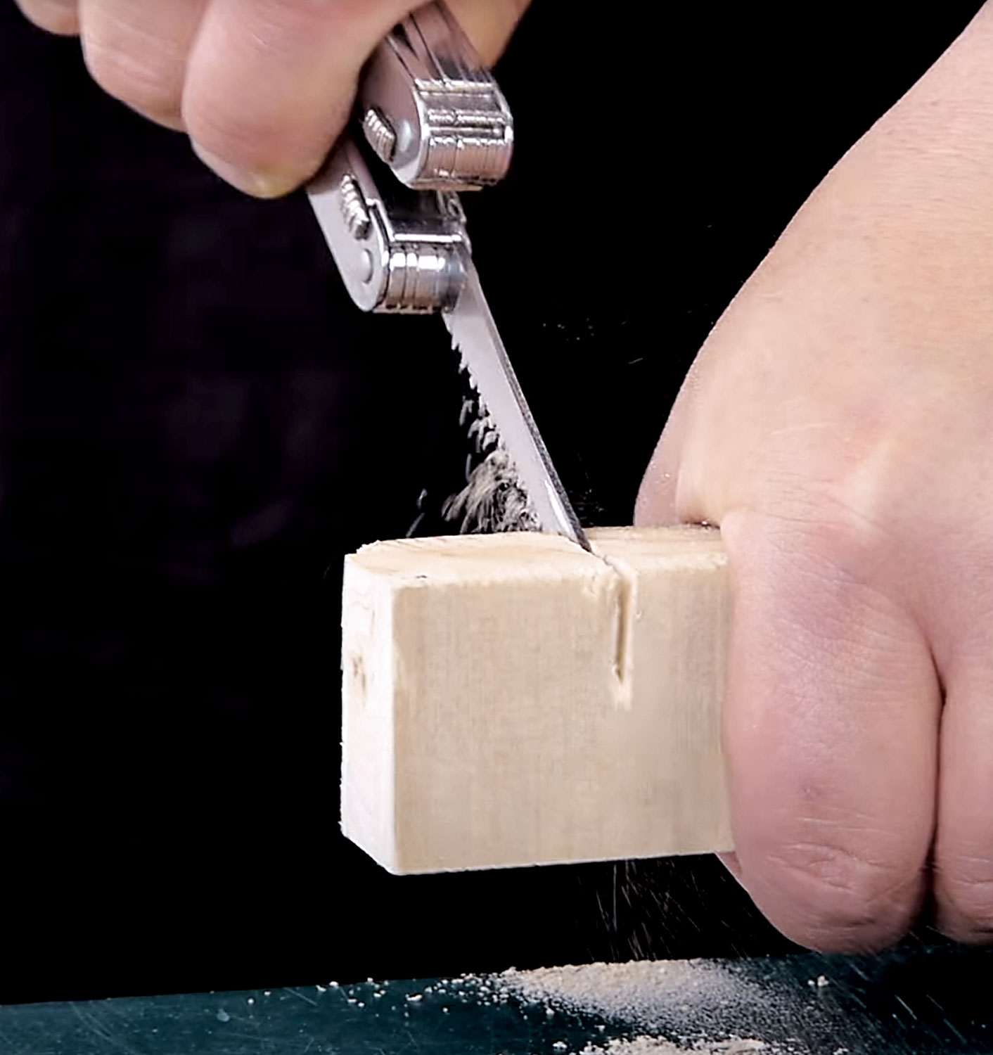 Victorinox Swiss Tool Multifunktionswerkzeug inkl. Grteltasche aus Leder08