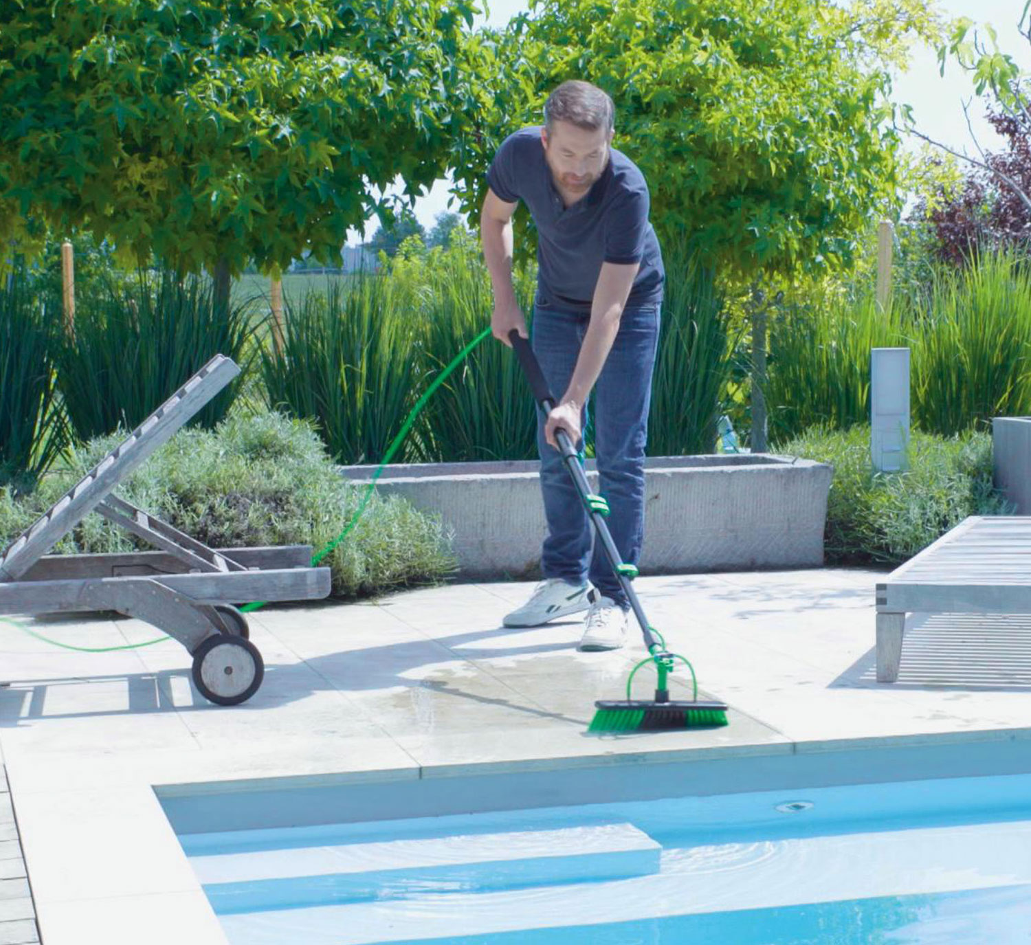 Hammersmith ®  AquaClean Deluxe Wasserbesen04