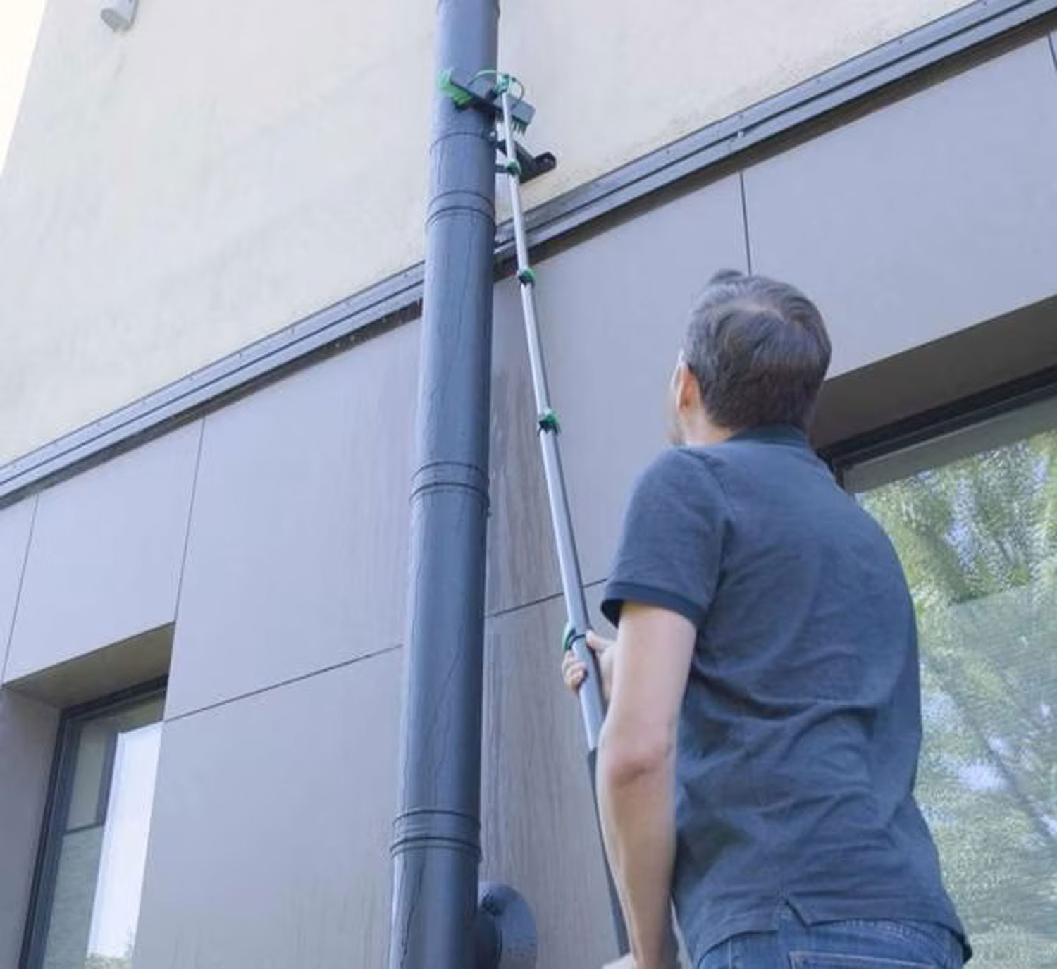 Hammersmith ®  AquaClean Deluxe Wasserbesen02