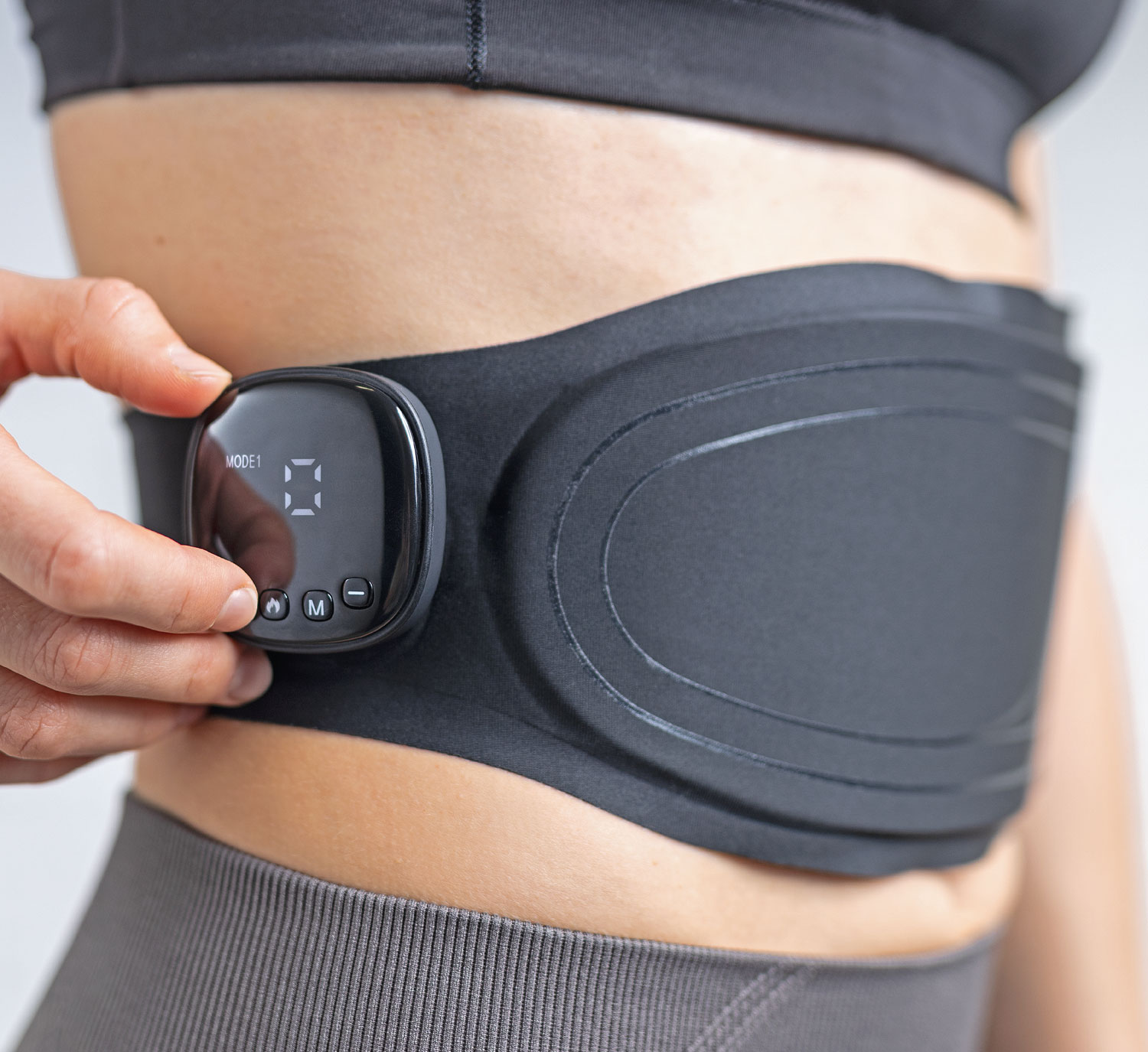 EMS-Massagegrtel mit Wrmefunktion