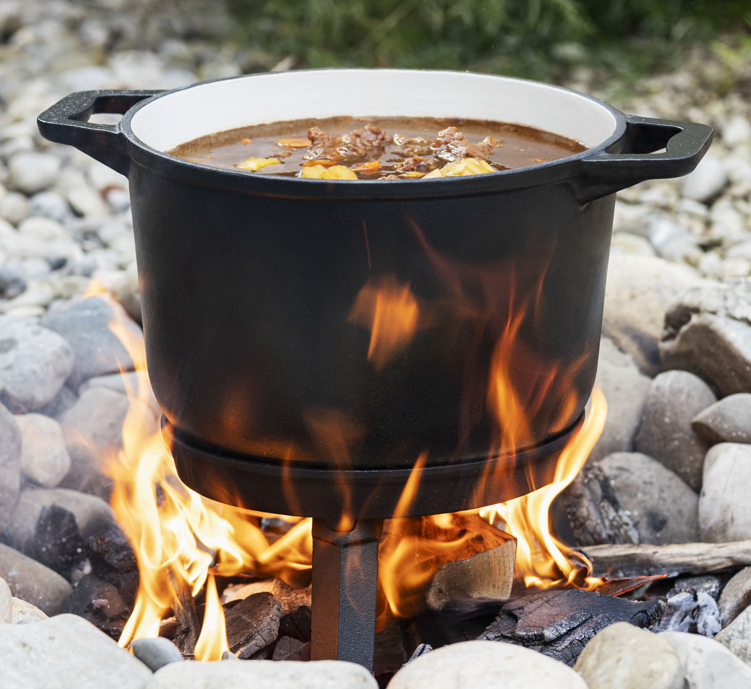 3 in 1 Gusseiserner Kesseltopf inkl. Dreibein-Stnder