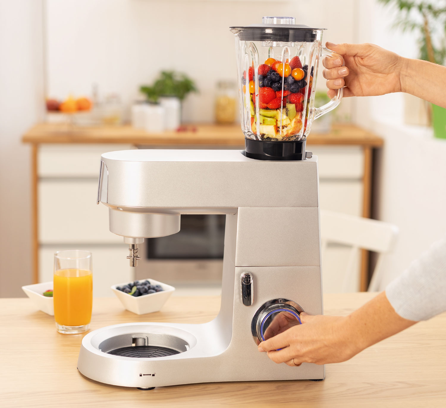 Kchenmaschine Multitalent 1800 W04