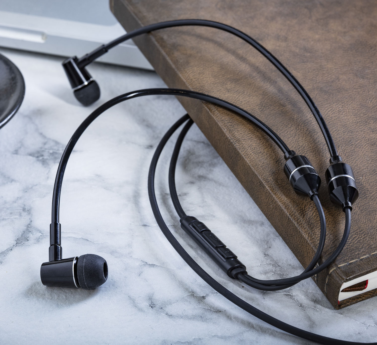 Luftschlauch-Headset