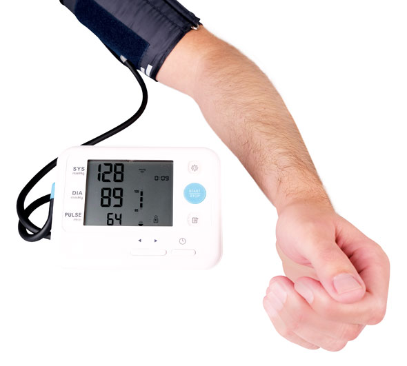 Blutdruck-Messgerät mit Oberarm-Manschette / inkl. Batterien / 99 Speicherplätze für 2 Personen / Blutdruck und Herzfrequenz02