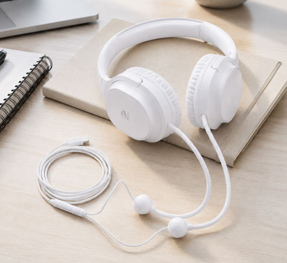Luftschlauch-Kopfh�rer mit USB-C-Anschluss - Wei�